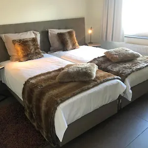 https://hotel-dampoort.hotelsghent.com
